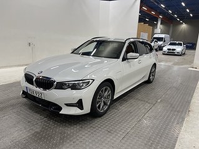 BMW 330 e Touring 292hk Model Sport HiFi Kamera Navi Skinnn