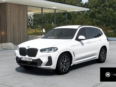 BMW X3xDrive30e M Sport Navi Fartpilot H K Svankstöd Drag 2023, SUV