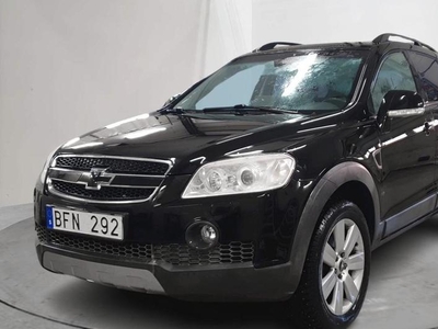 Chevrolet Captiva3.2 V6 4WD 2007, SUV