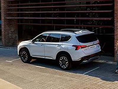 Hyundai Santa Fe Santa Fe 1.6 PHEV 265HK 6AT 4WD / Advanced