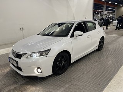 Lexus CT 200h 1.8 CVT 136hk Kamera Navi Skinn Två-brukare