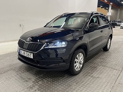 Skoda Karoq 150hk Business Värm Cockpit Canton CarPlay Drag