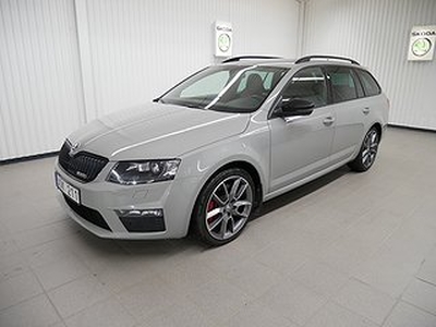 Skoda Octavia COMBI RS TSI 220 DRAGPAKET