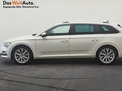 Skoda Superb iV Kombi IV Style Plug-in Hybrid DSG Drag/P-Värmare