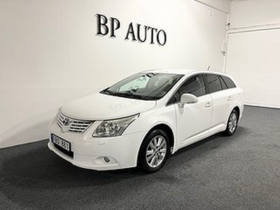 Toyota Avensis Kombi 2.0 Euro 4, Nybesiktigad, nyserv, dragkro