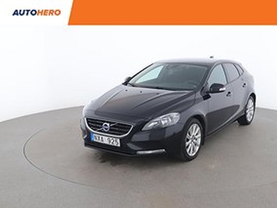 Volvo V40 D2 Kinetic *GRATIS V-HJUL* / Värmare, Drag, VOC