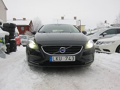 Volvo V40 D2 Momentum Euro 5