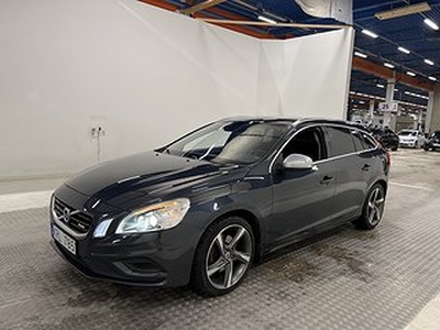 Volvo V60 T5 240hk R-Design Skinn Sensorer HPSS Välservad