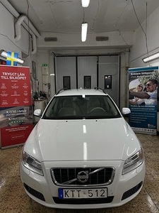 Volvo V70 D3 Momentum Euro 5