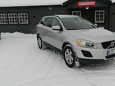 Volvo XC60 D3 AWD Momentum Euro 5 Dragkrok