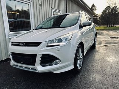 Ford Kuga 2,0-163Hk Aut.Titanium+/AWD/Panorama/Moms.