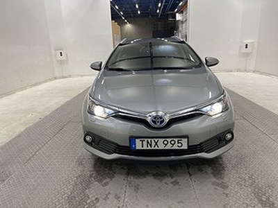 Toyota Auris Hybrid 136hk Comfort Värm Kamera Välservad