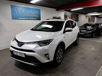 Toyota RAV4 Hybrid E-FOUR 2.5 i-AWD E-CVT Executive Skinn