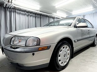 Volvo S80 2.4 Automatisk 140hk M-Värm/Nyservad/S+V däck/FYND