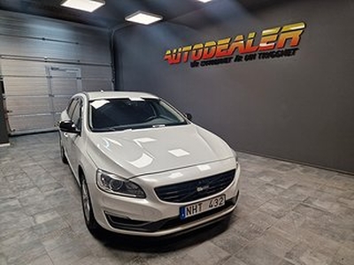 Volvo V60 D2 Momentum Euro 5