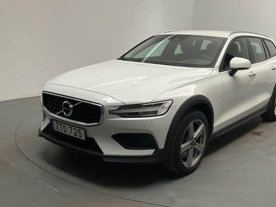 Volvo V60 D4 Cross Country AWD (190hk)