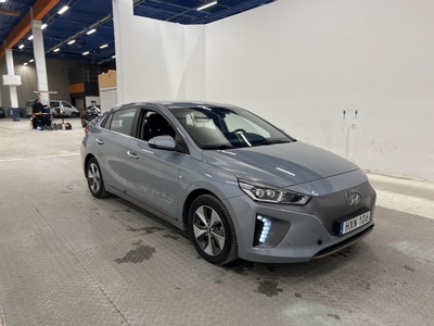 Hyundai Ioniq Electric 120hk Kamera Navi Carplay LÅGMIL