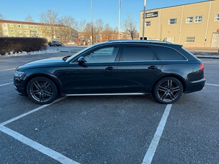 Audi A6 Allroad 3.0 TDI quattro Luftfjädring Skinn 245 hk