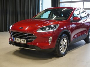 Ford Kuga PHEV 225hk CVT Titanium Vinterpaket 2.99% Ränta