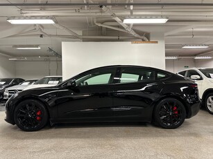 Tesla Model 3 Performance