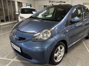 Toyota Aygo5-dörrar 1.0 VVT-i Euro 4 Nybesiktigad 2008, Halvkombi