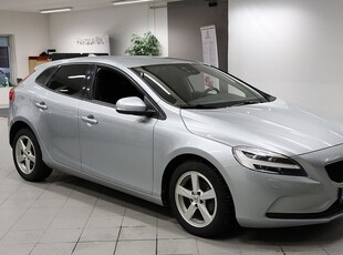 Volvo V40 D2 Business Adv B-kamera Navi D-Värm VOC SoV 120hk