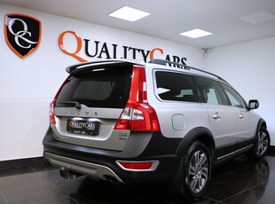 Volvo XC70 D4 AWD Geartronic Summum/ Pano/ Helskinn/ SV-såld