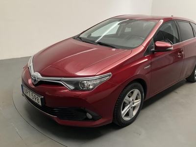 Toyota Auris 1.8 HSD 5dr (99hk)