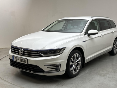 VW Passat 1.4 Plug-in-Hybrid Sportscombi (218hk)