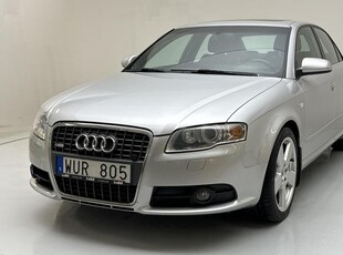 Audi A42.0T quattro 2005, Sedan