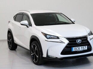 Lexus NX 300h AWD 2.5 AWD E-CVT Business Line Skinn 197hk