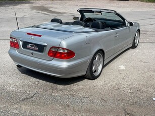 Mercedes-Benz CLK 320 Cabriolet Avantgarde Euro 3 VÄLVÅRDAD