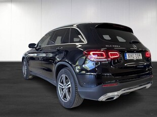 Mercedes-Benz GLC 220 d 4MATIC Dieselvärmare Vinterhjul Nyservad