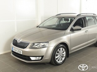 Skoda OctaviaKombi 1.6 TDI 4x4 Drivers Edition Drag Värmare 2014, Kombi