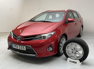 Toyota Auris 1.8 HSD Touring Sports (99hk)