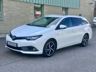 Toyota Auris Kombi Sports Hybrid e-CVT Comfort Nav B-Kamera