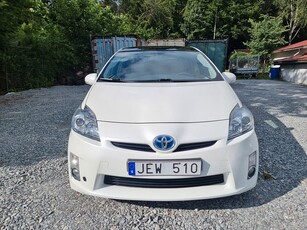 Toyota Prius Hybrid CVT HSD BUSINESS / VÄLSERVAD / TAKLUCKA