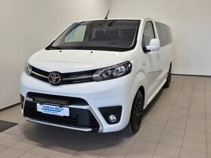 Toyota Proace Verso 1.5 D-4D 120 hk V-hjul 9-sits