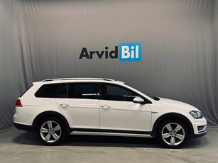 Volkswagen Golf Alltrack 4M Executive Premium Pano Värm GPS