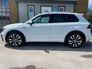 Volkswagen Tiguan 2,0TSI 190Hk 4M R-Line *Drag /20