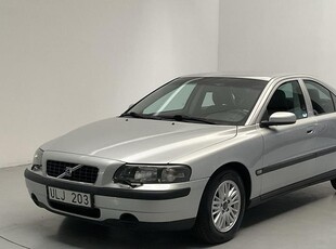 Volvo S602.4 2004, Sedan