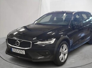 Volvo V60 B4 Cross Country AWD Mildhybrid, Diesel (197hk)