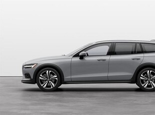 Volvo V60 Cross Country B5 AWD Bensin Core Snabb leverans