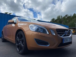 Volvo V60 D4 Momentum Euro 5