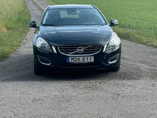 Volvo V60 D5 AWD | AUTOMAT | | NAVI | DRAG