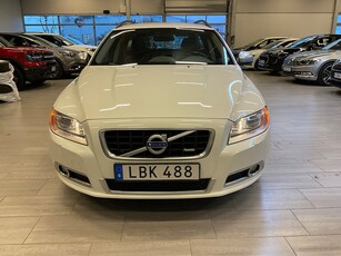 Volvo V70 D4 AWD Momentum, R-Design Dragkrok kamrem bytt