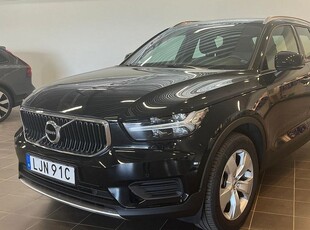 Volvo XC40T2 FWD Momentum 2022, SUV