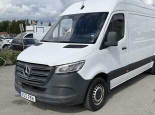 Mercedes Sprinter 211 CDI Skåp 2WD (114hk)