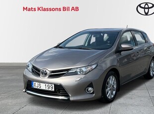 Toyota Auris1.6 MDS 5D Active Automat, Drag, MV 2014, Halvkombi