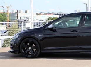 Volkswagen Golf R